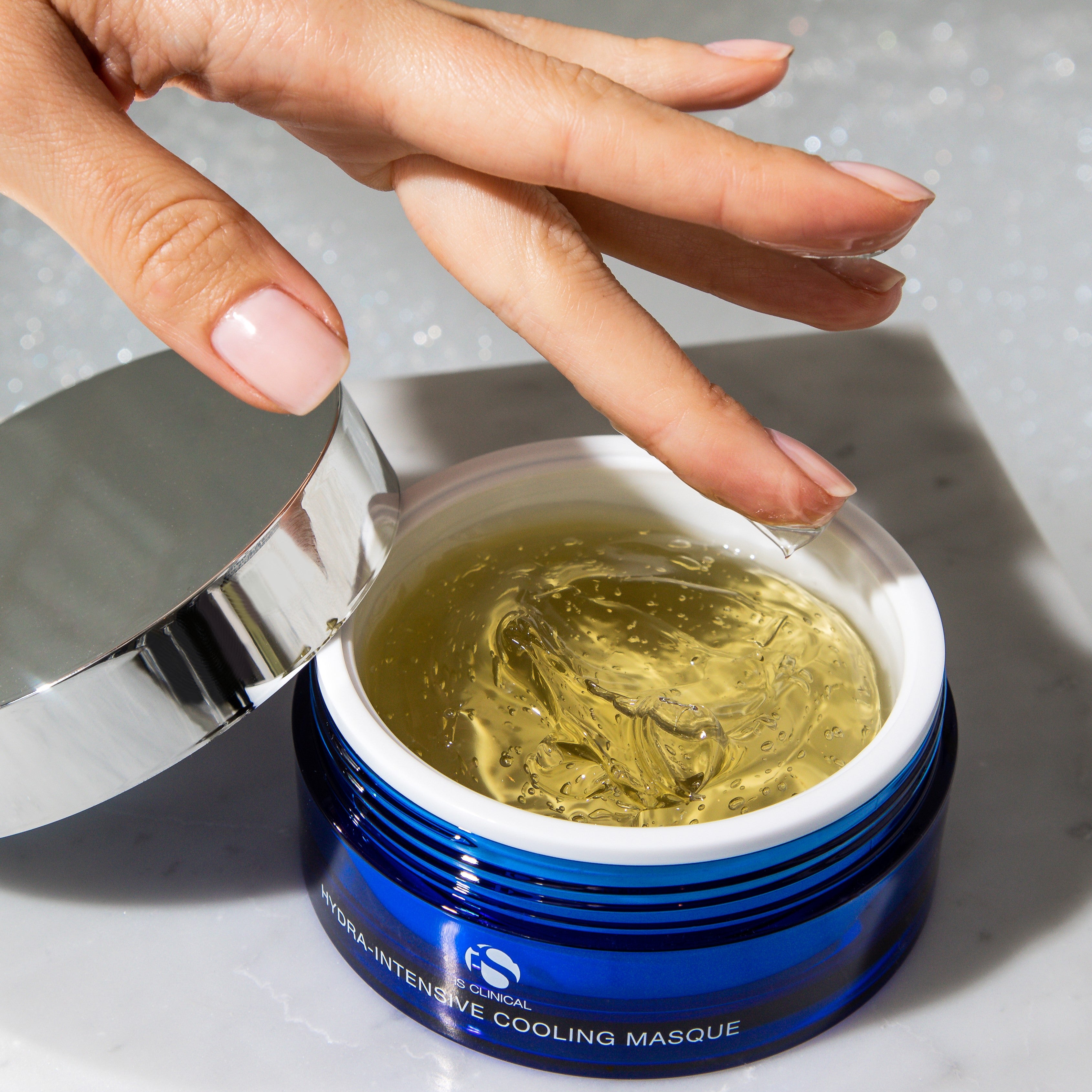 iS Clinical Hydra-Intensive Cooling Mask