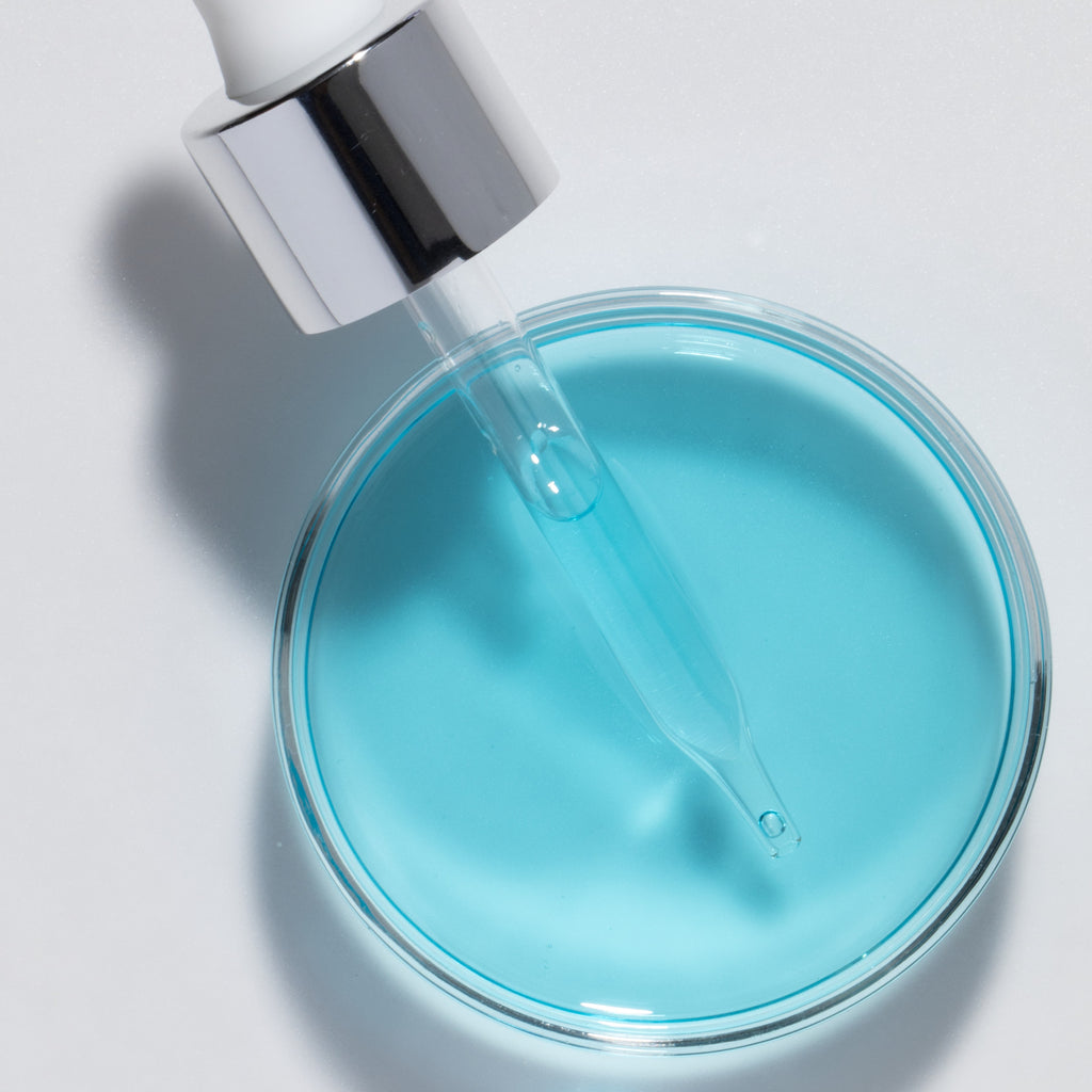 iS CLINICAL® Hydra-Cool Serum