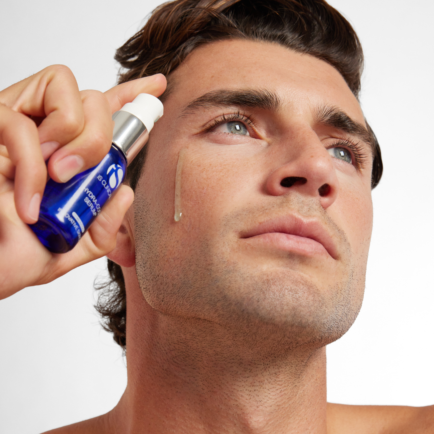 iS CLINICAL® Hydra-Cool Serum