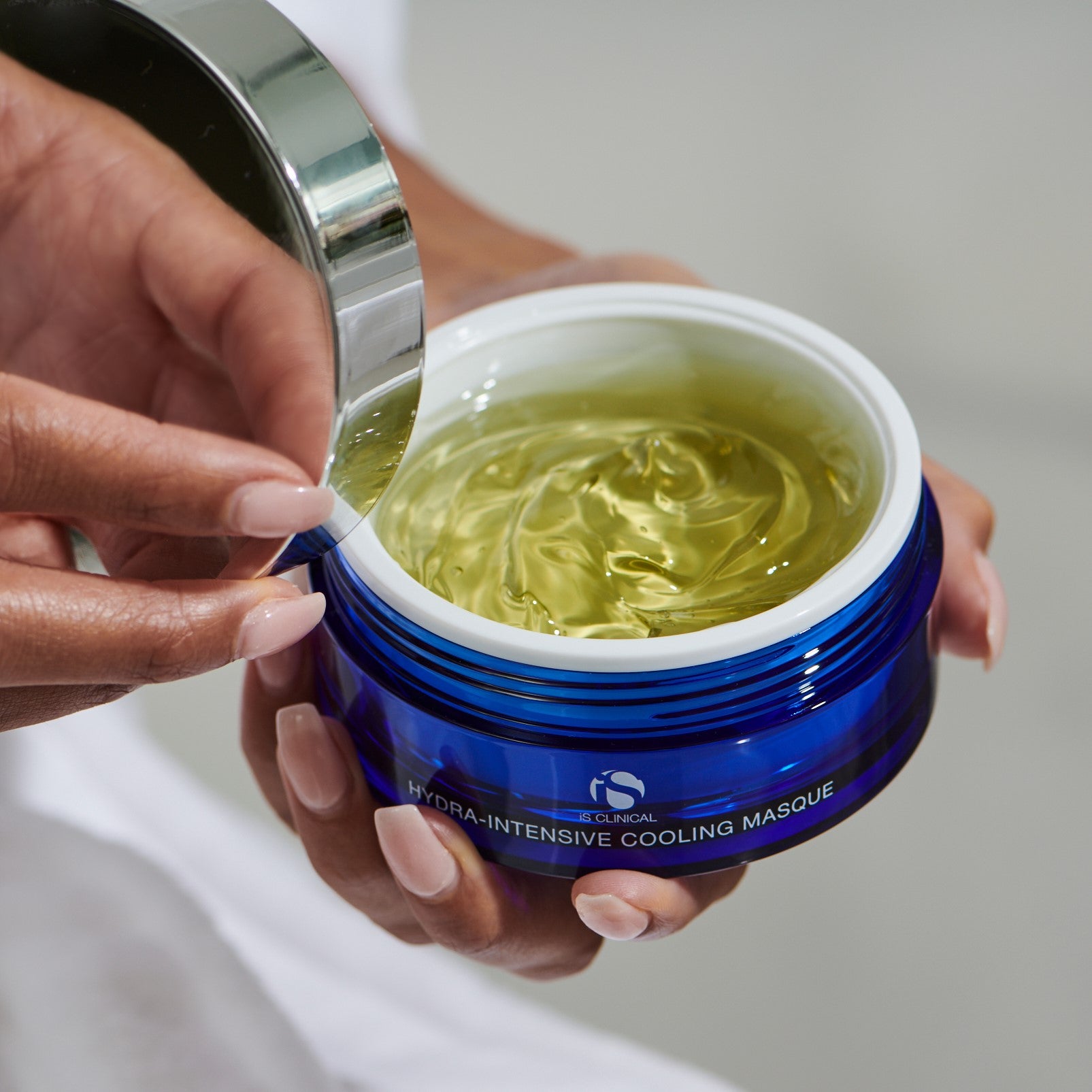 iS Clinical Hydra-Intensive Cooling Mask